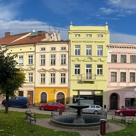 Male Namesti, Ξενοδοχείο με διαμερίσματα
