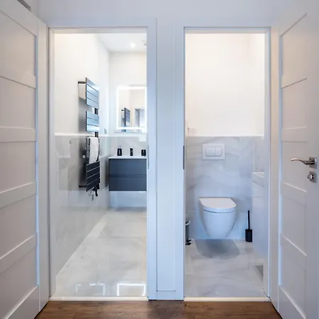 Aparthotel Male Namesti,