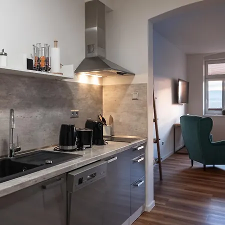 Hotel apartamentowy Male Namesti, 3*